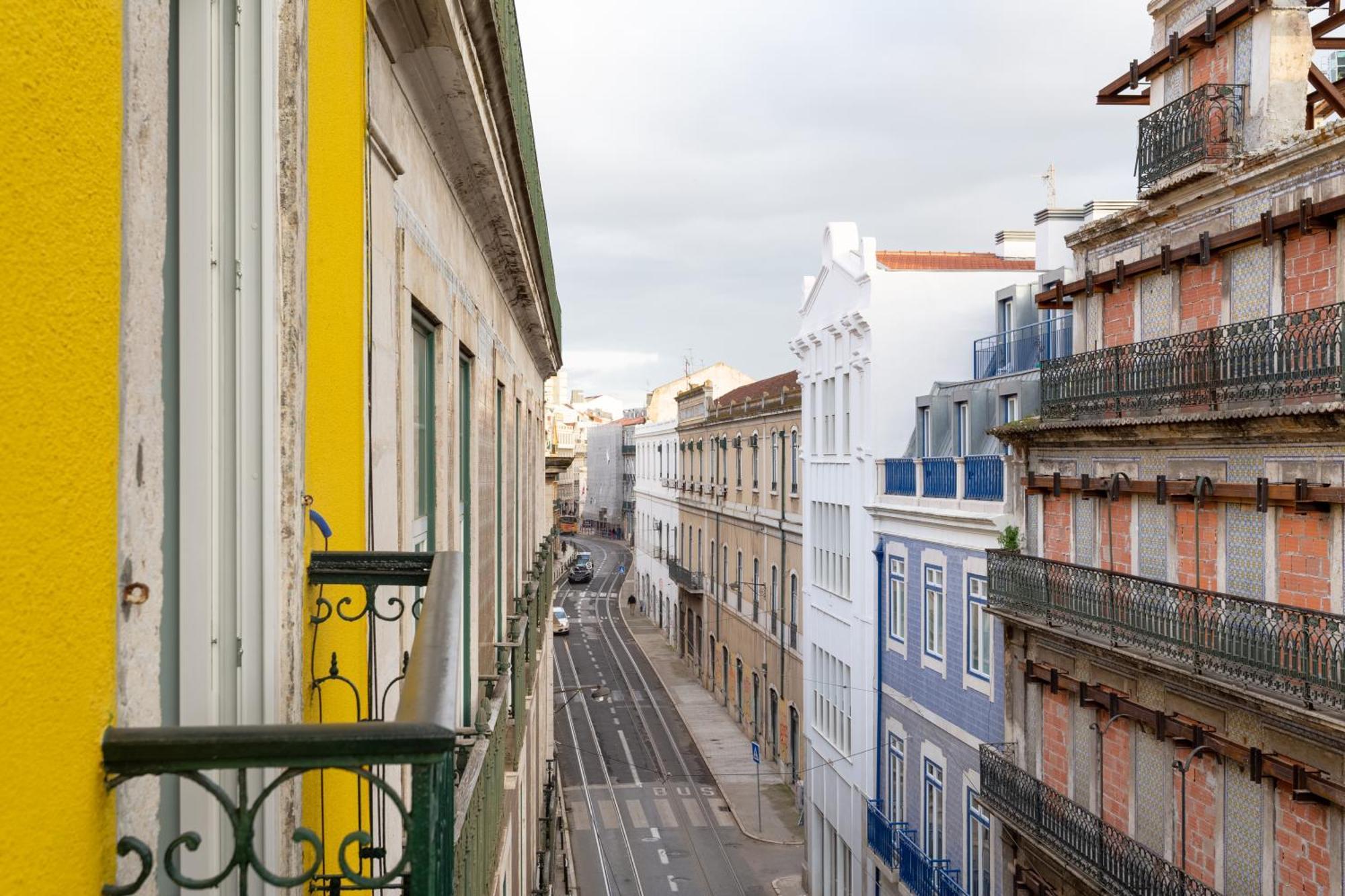 Appartement Joivy Exquisite Near Bica Elevator Lissabon
